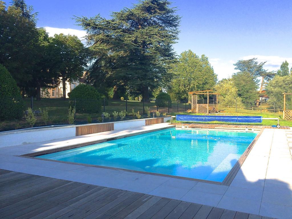 Domaine Des Grands Cedres Bed & Breakfast Cordelle Dış mekan fotoğraf