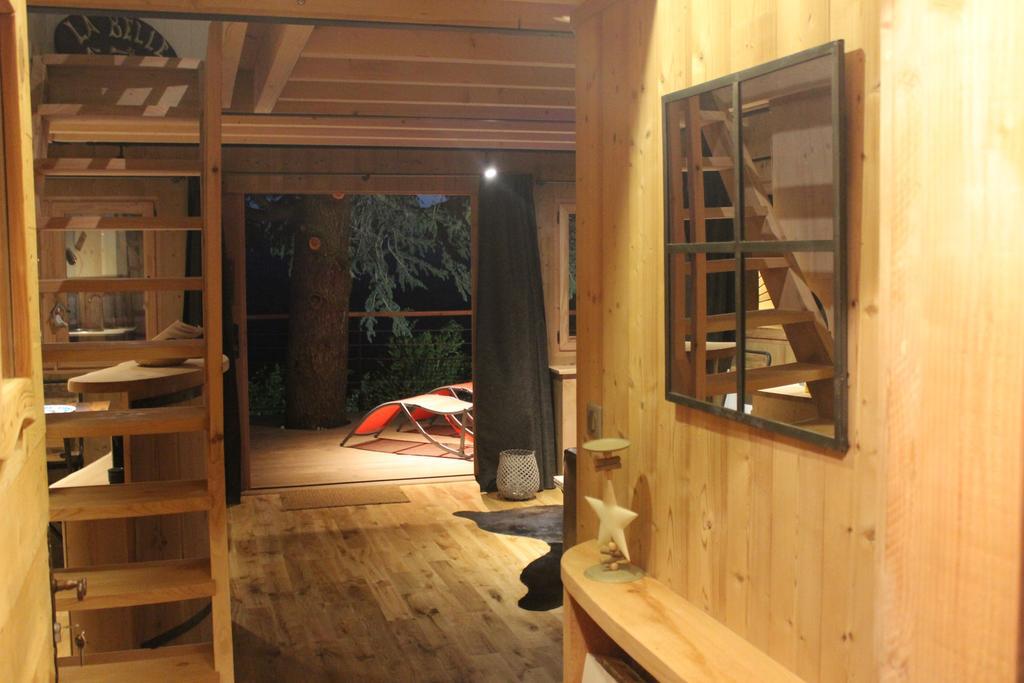 Domaine Des Grands Cedres Bed & Breakfast Cordelle Dış mekan fotoğraf
